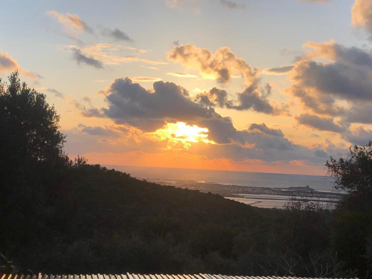 Above The Sea Villa Ein Hod Exterior photo